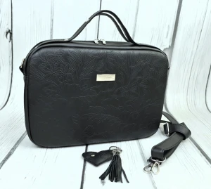 Torebka box czarna tłoczone kwiaty 