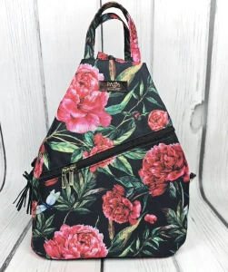  Plecak Gabi peonie na czarnym