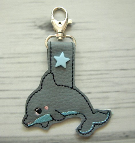 Brelok delfin