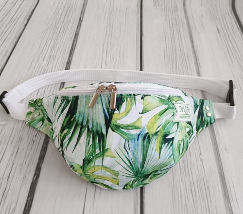 Nerka palmy na białym  L 