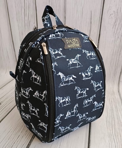 Plecak konie białe na czarnym 