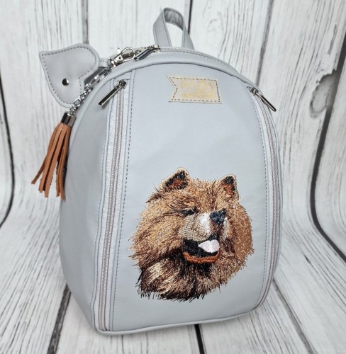  Plecak szary z haftem Chow Chow 