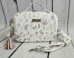 Torebka box różowa łączka