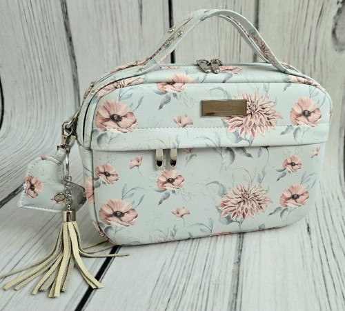 Torebka box mini kwiaty na szałwii