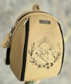  Plecak ciemny beż z haftem gór kwiaty 