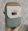 Torebka box telefon  kwiaty na szałwii