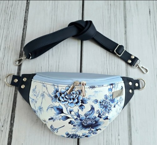 Nerka błękitne kwiaty 