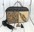 Torebka box A4 leopard w piórku