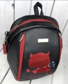  Plecak czarny z haftem diabełka 